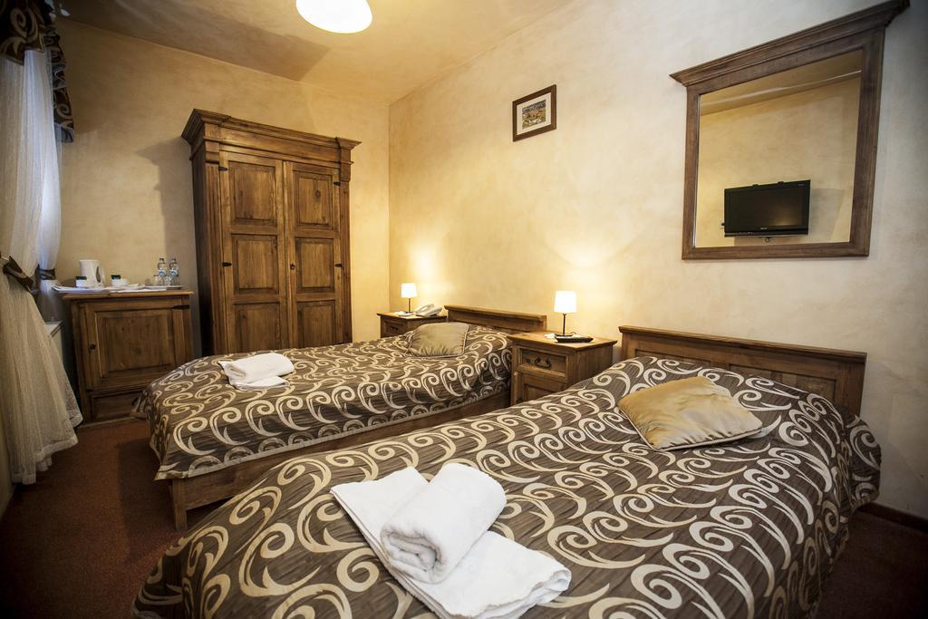 Hotell Dwor Karolowka Zakopane